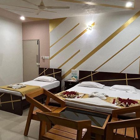 Royal Comfort Inn Bangalore Dış mekan fotoğraf